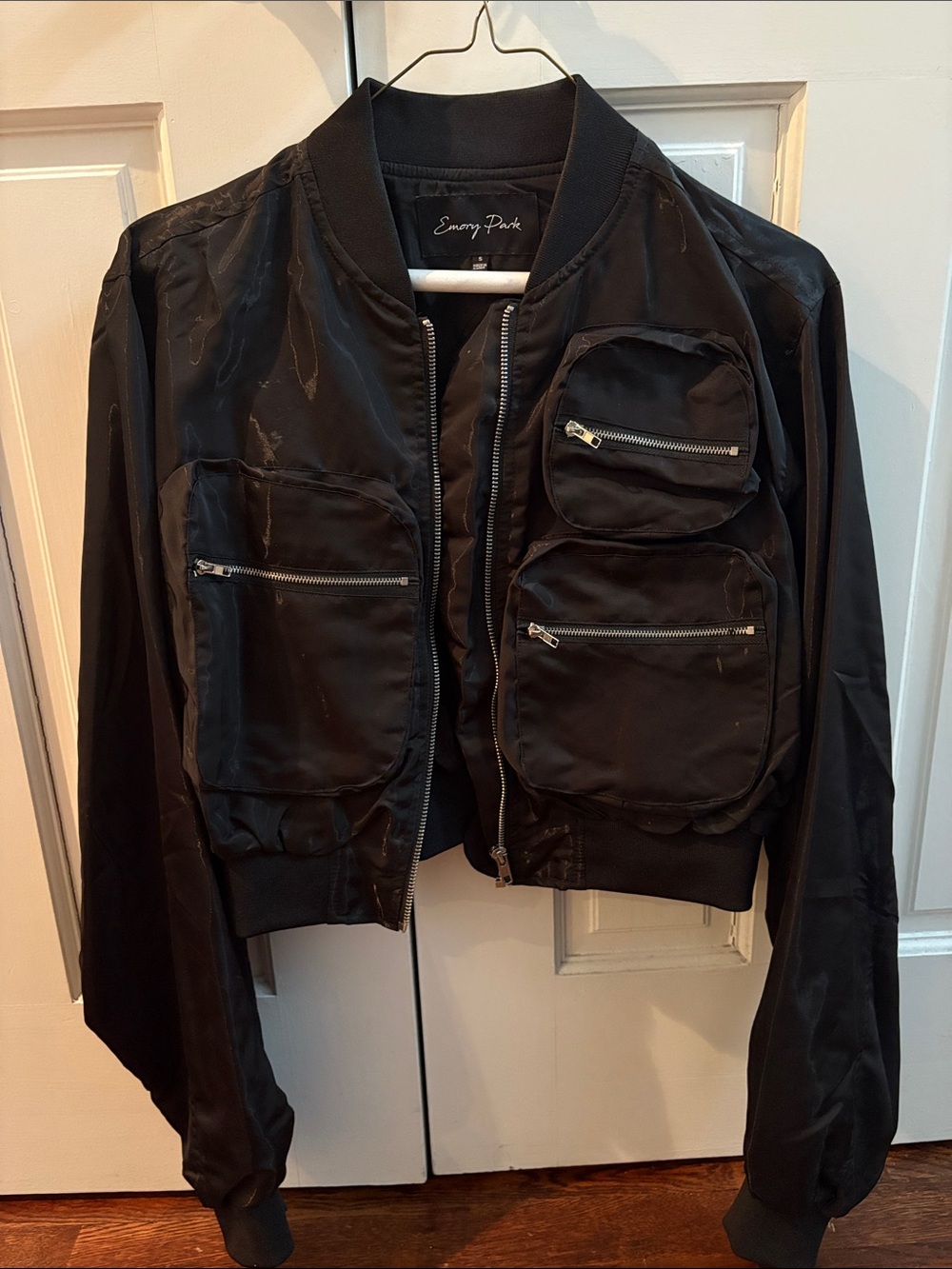 emory park black bomber jacket with front zip pockets